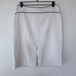 The Black White Shop White Pencil Lined Skirt with Front Slit  Sz XL